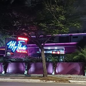 Motel My Flowers 4